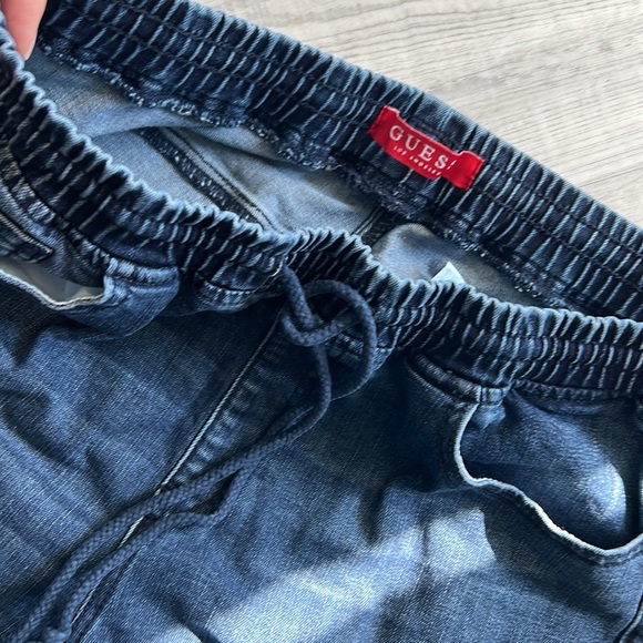 Guess stretchy trousers - Picture 4 of 6